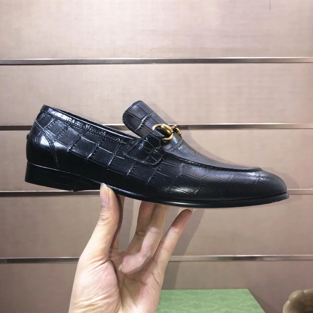 Men's shoes 💰580💰[GUCCI—Gucci] The latest high-end version of Gucci. Official website new model. Available at the same time at counters, the uppers are made of original cowhide imported from Italy/matched with the original special material splicing design concept; "highlight, high-end, grade, extravagance" and exquisite workmanship (original mesh fabric) sole: original factory special outsole size (38-45) (custom-made 45 non-returnable)